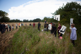 På den anden side – Biennale 2020